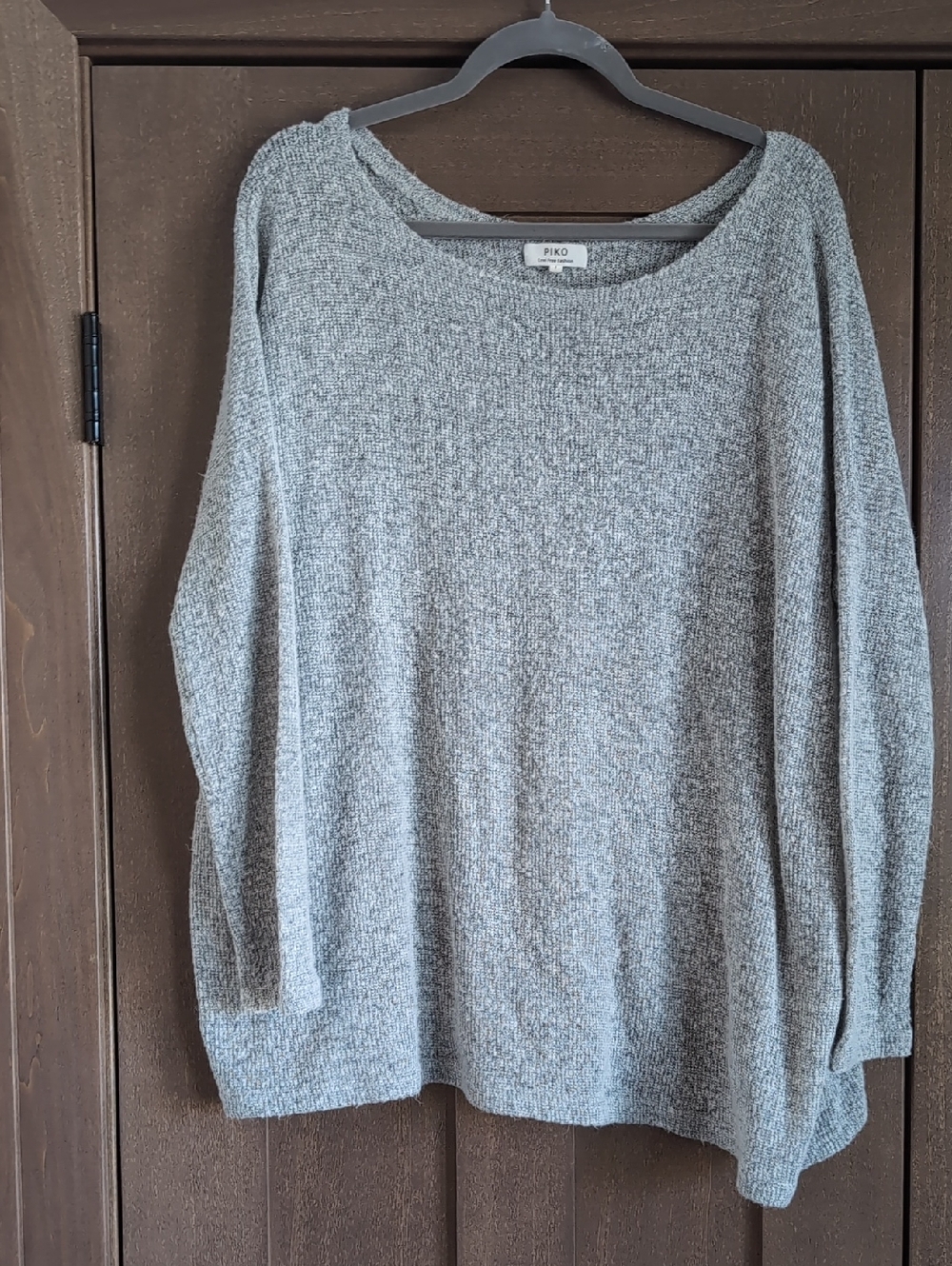 Piko 1988 Women's Heather Gray Scoop Neck Pullover